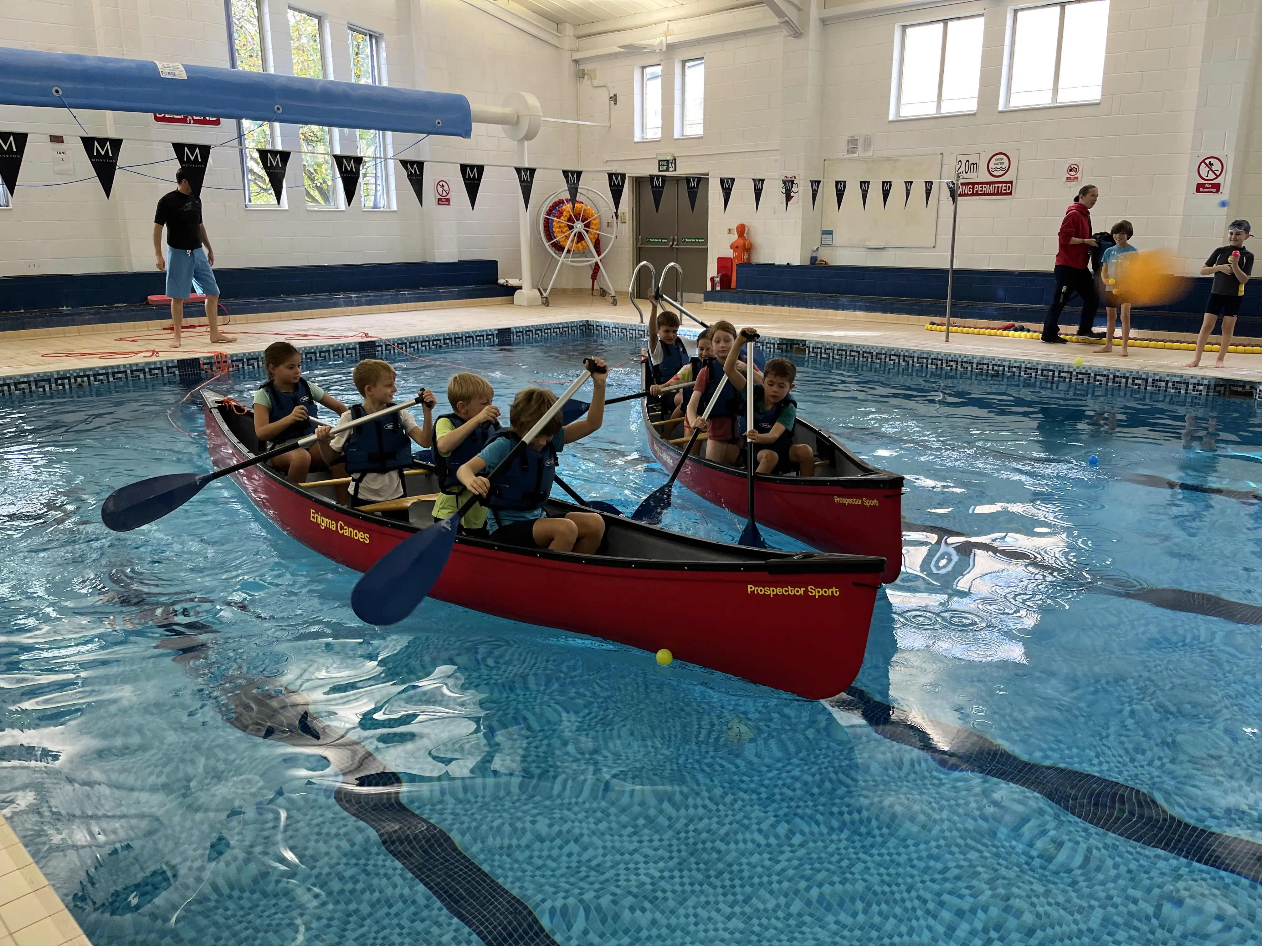 indoor rowing exercise